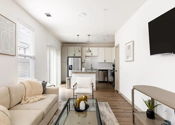 Landing Modern 1bd Yoga Gym Fort Worth