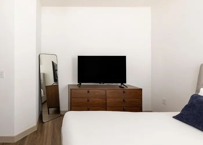 Landing Modern 1bd Yoga Gym Apartment Fort Worth