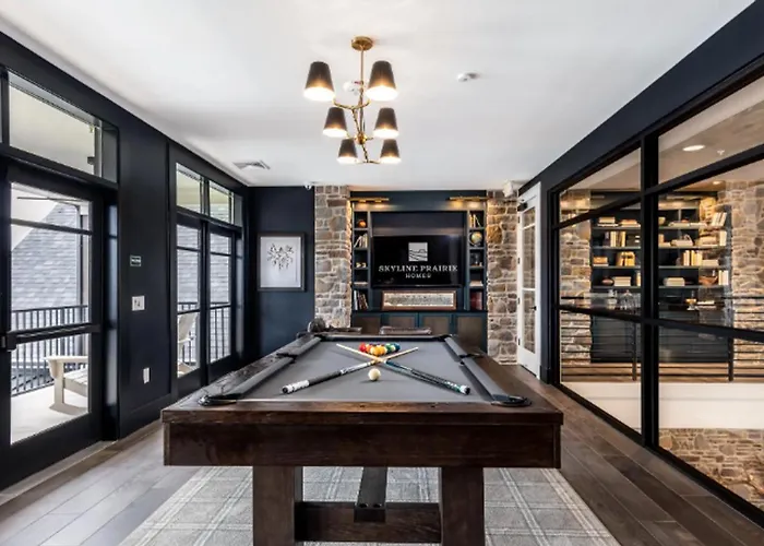 Landing Modern 1bd Yoga Gym Apartment
