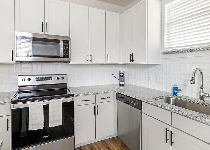 Apartment Landing Modern 1bd Yoga Gym *