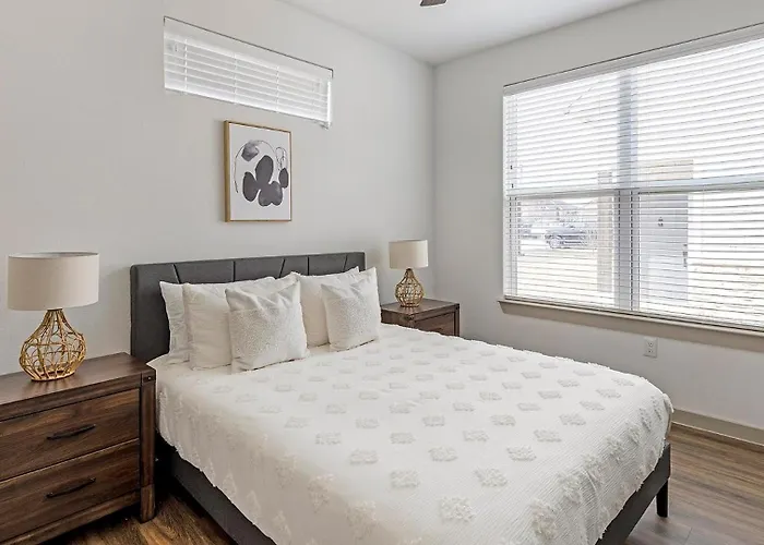 Landing Modern 1bd Yoga Gym