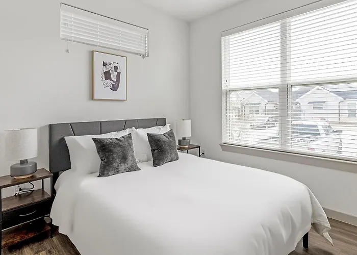Landing Stunning 1Bd Pool Yoga Studio * Fort Worth